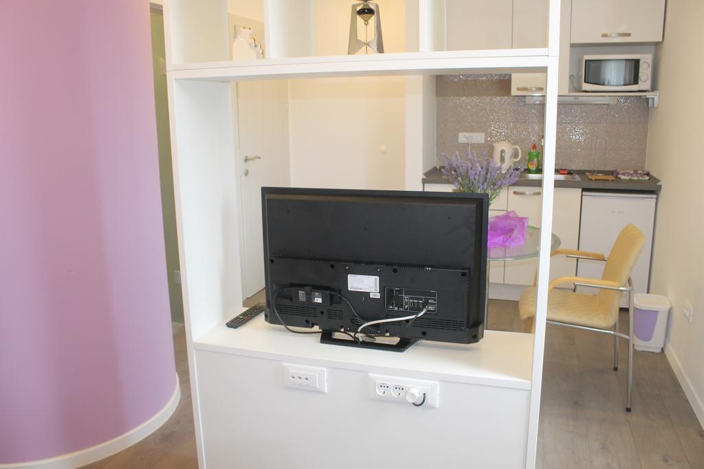 Apartments Floki 챠브타트 객실 사진
