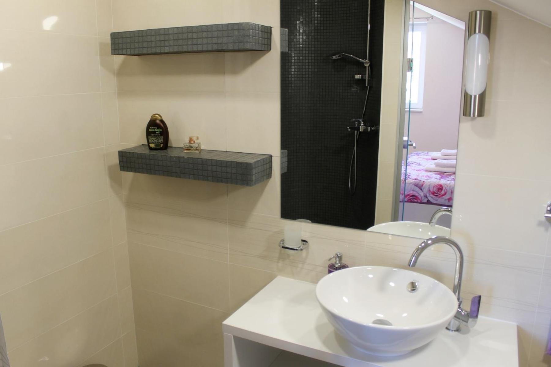 Apartments Floki 챠브타트 객실 사진